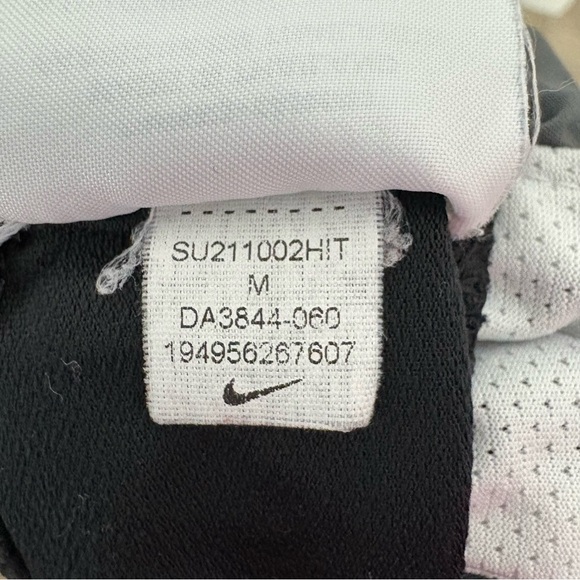 Nike Ohio State Buckeyes Tempo Dri-FIT Running Shorts Women's Medium EUC - Picture 8 of 8